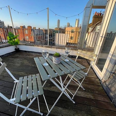 Modern With Stylish Terrace - Your London Oasis! Εξωτερικό φωτογραφία